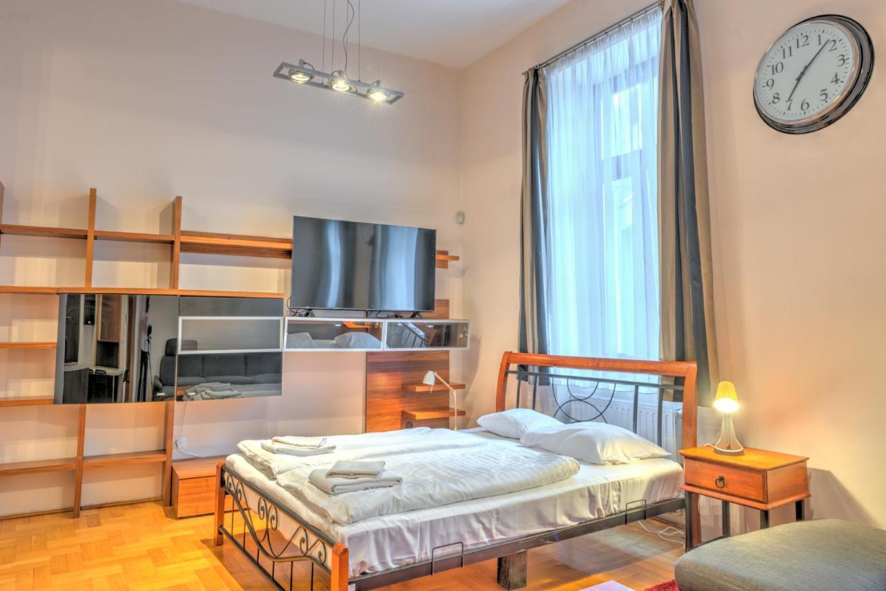 Central Capital Apartments Budapesta Exterior foto